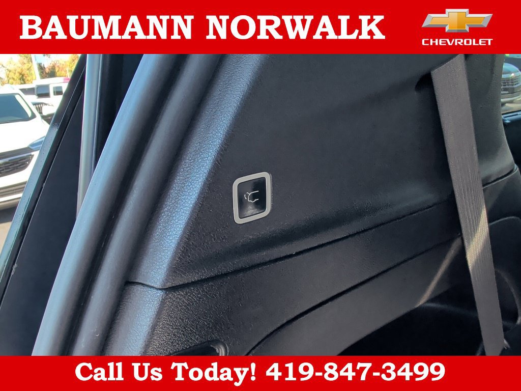 Used 2018 Chrysler Pacifica Touring-L w/ Advanced Safetytec Group FWD image 41