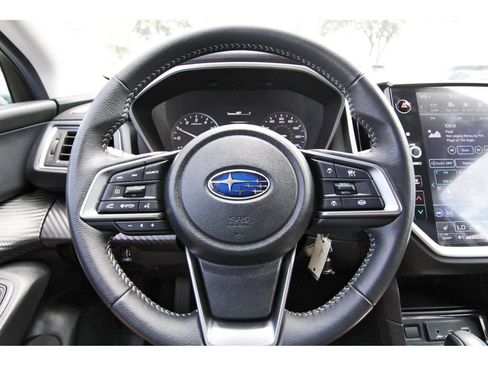 Used 2023 Subaru Ascent Premium AWD/4WD image 13