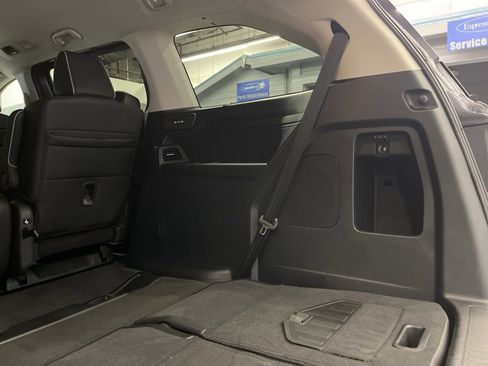 Used 2025 Honda Odyssey Touring image 40