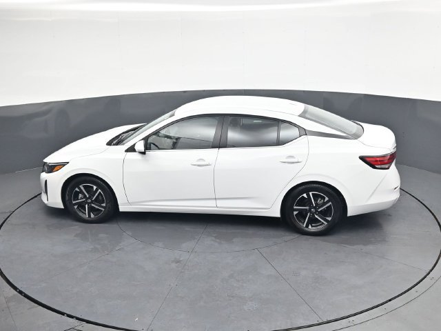 Used 2025 Nissan Sentra SV FWD image 27
