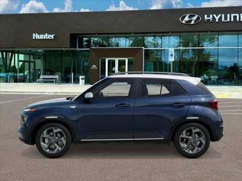 New 2026 Hyundai Venue SEL image 3