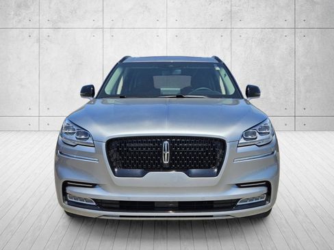 Used 2024 Lincoln Aviator Reserve w/ Equipment Group 201A RWD image 2
