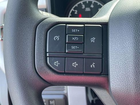 New 2025 Ford F250 XL w/ XL Driver Assist Package RWD image 5