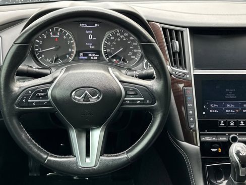 Used 2018 INFINITI Q50 Luxe w/ Cargo Package (L95) image 11