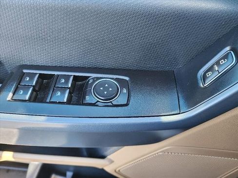 Used 2023 Ford F150 XLT image 37