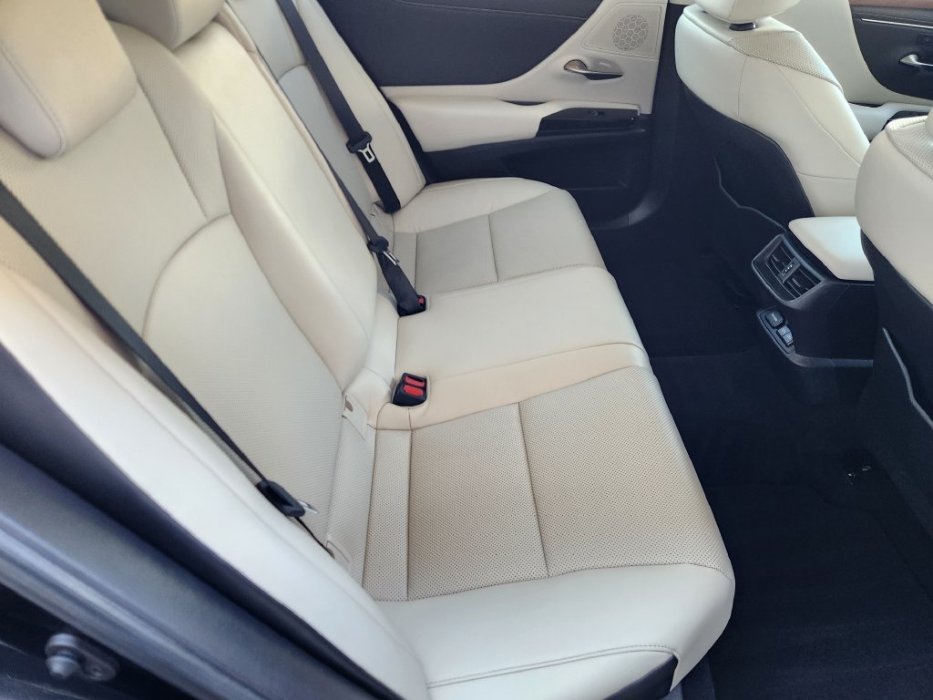 Certified 2025 Lexus ES 350 w/ Premium Package FWD image 30