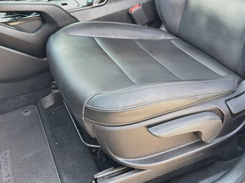 Used 2020 Kia Telluride LX FWD image 22