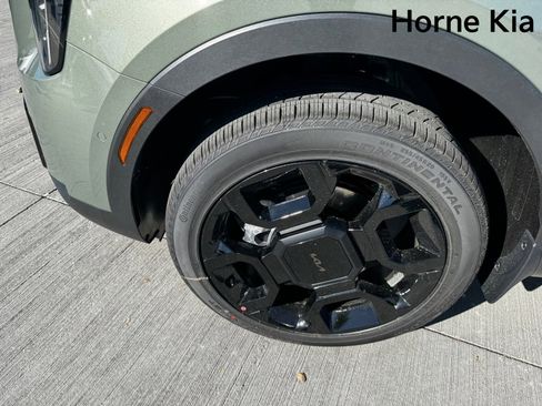 New 2026 Kia Sorento SX image 8