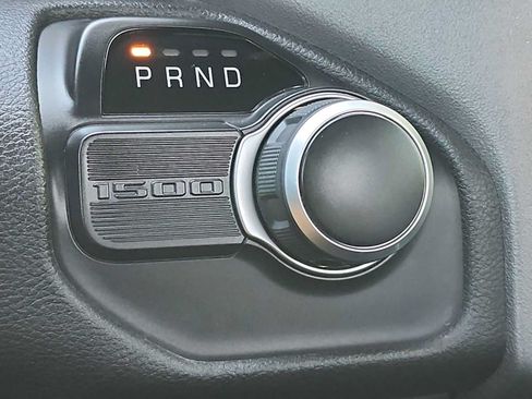 Used 2021 RAM 1500 Big Horn RWD image 21