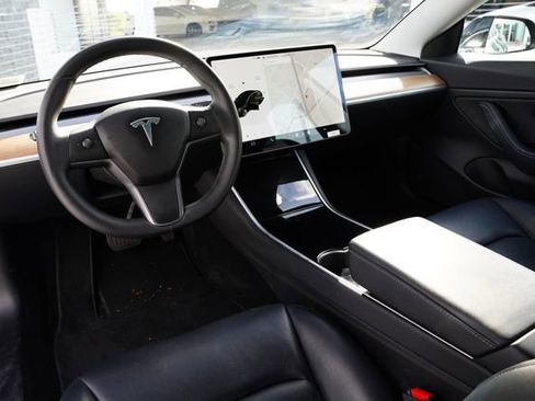 Used 2020 Tesla Model 3 Long Range AWD/4WD image 22