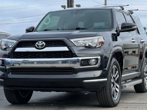 Used 2018 Toyota 4Runner Limited image 26