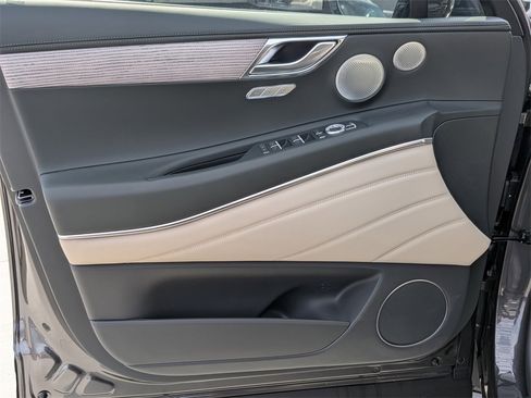 New 2026 Genesis GV80 2.5T Advanced image 11