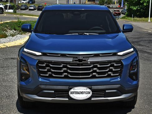 New 2026 Chevrolet Equinox LT AWD/4WD image 5