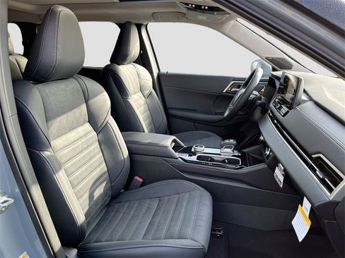 New 2026 Mitsubishi Outlander SE image 27