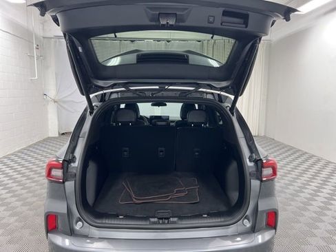 Used 2023 Ford Escape ST-Line Select w/ Tech Pack #2 image 8