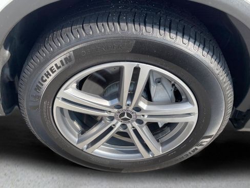 Used 2022 Mercedes-Benz GLC 300 image 14