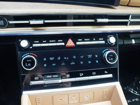 New 2026 Hyundai Santa Fe Calligraphy AWD/4WD image 11