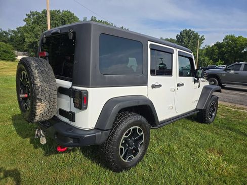 Used 2016 Jeep Wrangler Unlimited Rubicon AWD/4WD image 7