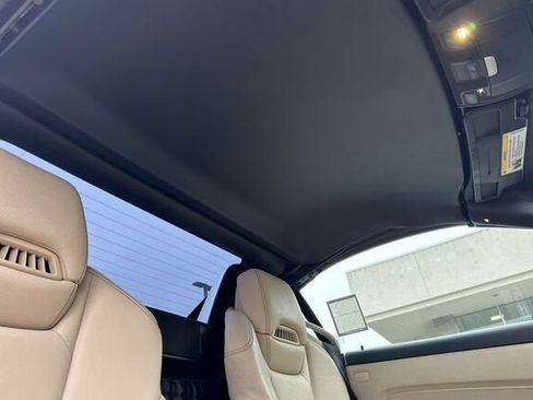 Used 2015 Mercedes-Benz SLK 350 image 15