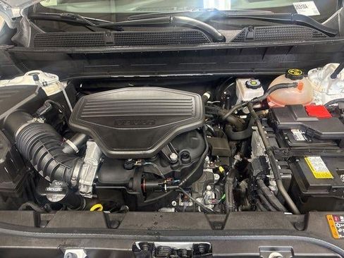 Used 2021 GMC Acadia Denali w/ Denali Technology Package image 32