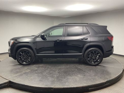 Used 2025 GMC Terrain Elevation w/ Elevation Premium Package AWD/4WD image 4