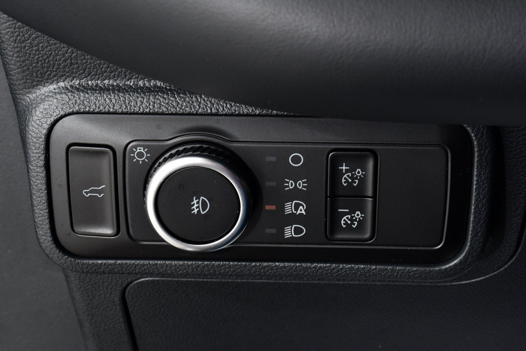 Used 2026 Ford Explorer ST-Line w/ ST-Line Street Pack AWD/4WD image 32