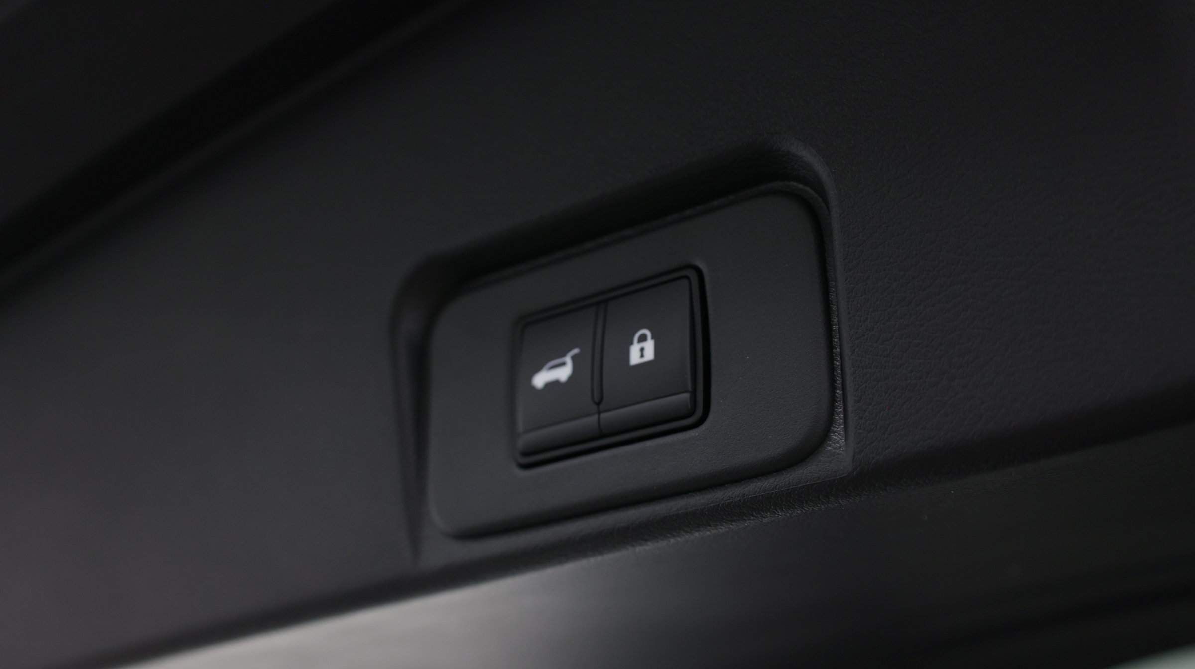 Used 2026 Nissan Rogue SL FWD image 35