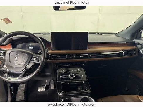 Certified 2023 Lincoln Nautilus Reserve w/ Luxury Package image 54