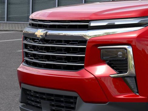 New 2025 Chevrolet Traverse LT w/ Driver Confidence Package image 13