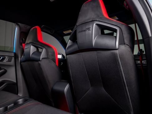 Used 2025 Honda Civic Type R image 30