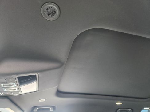 Certified 2023 Land Rover Defender 110 Carpathian Edition image 28