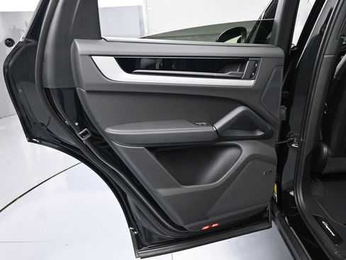 New 2026 Porsche Cayenne S AWD/4WD image 24