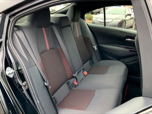 Used 2023 Toyota Corolla SE image 18