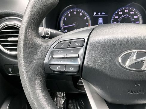 Used 2018 Hyundai Kona SE AWD/4WD image 24