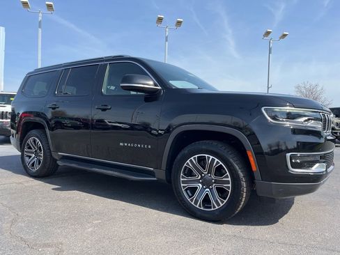 Used 2022 Jeep Wagoneer Series III image 43