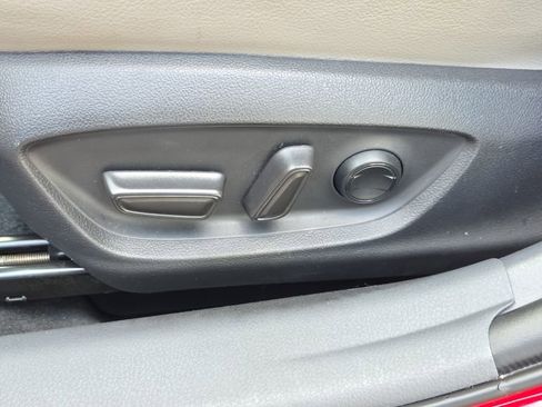 Used 2022 Toyota Camry XSE w/ Navigation Package image 19