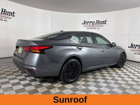 Used 2020 Nissan Altima 2.5 S image 6