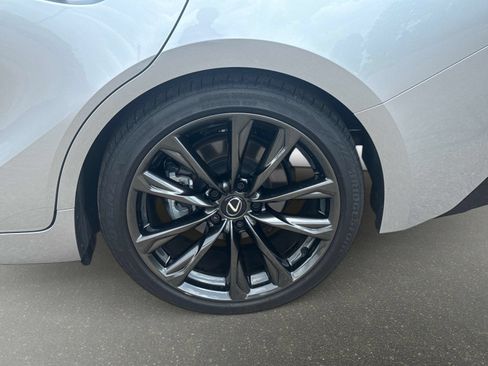 Used 2025 Lexus IS 350 F Sport RWD image 10