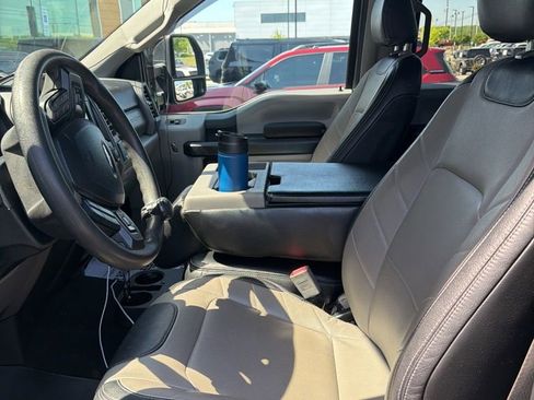 Used 2019 Ford F450 XL w/ STX Appearance Package image 2