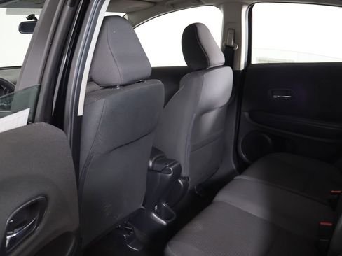 Used 2022 Honda HR-V LX image 19