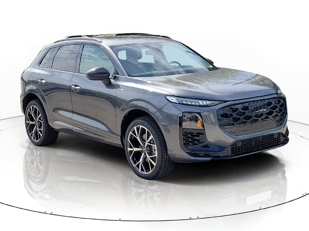 New 2026 Audi Q3 quattro 2.0T AWD/4WD image 1