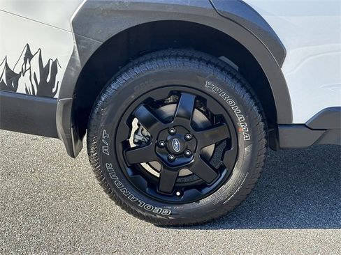 Used 2022 Subaru Outback Wilderness image 18