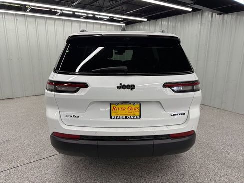 New 2025 Jeep Grand Cherokee L Limited w/ Luxury Tech Group II RWD image 5