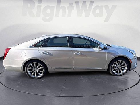 Used 2016 Cadillac XTS Luxury AWD/4WD image 6