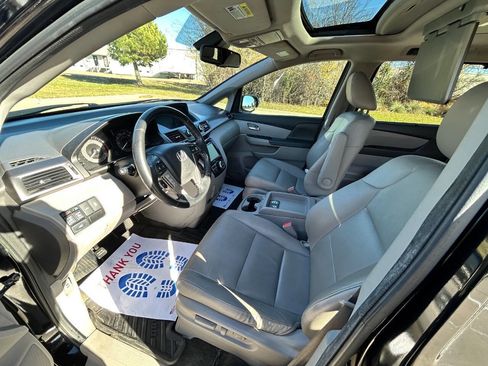 Used 2016 Honda Odyssey EX-L image 12