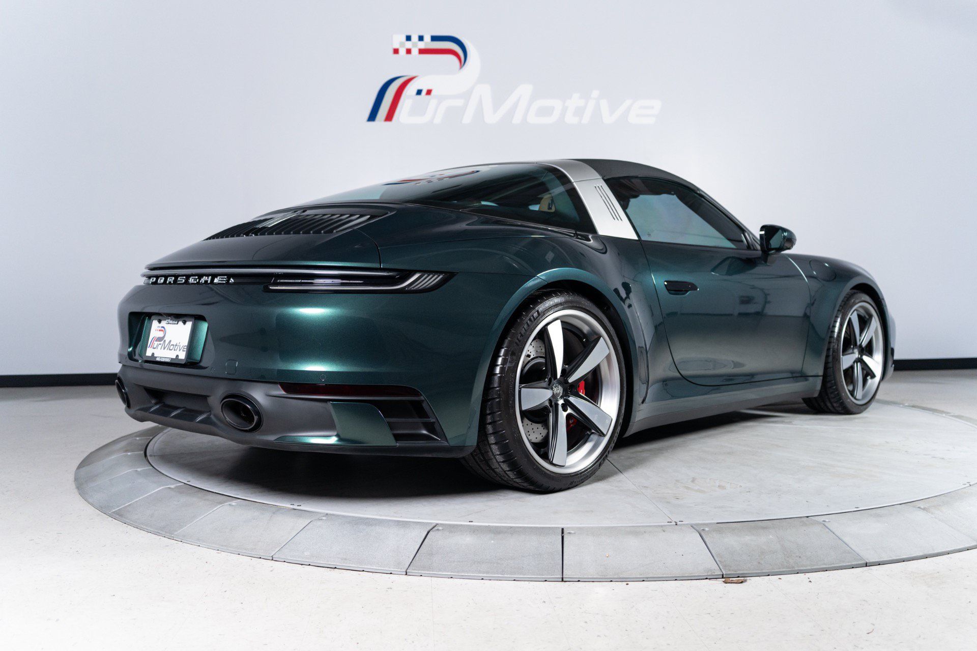 Used 2024 Porsche 911 Targa 4 GTS AWD/4WD image 9