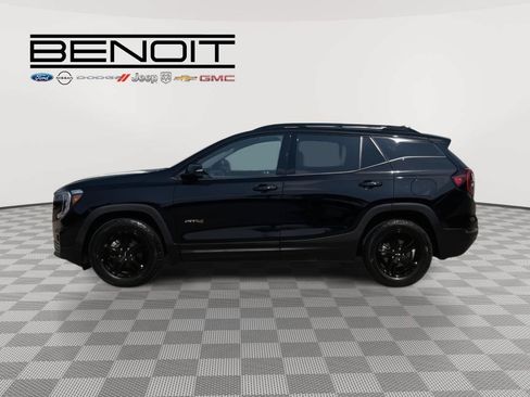 Used 2023 GMC Terrain AT4 w/ LPO, Floor Liner Package AWD/4WD image 8