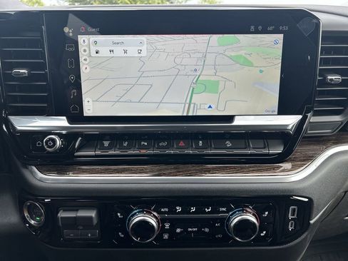 New 2025 GMC Sierra 2500 SLE w/ SLE Value Package; image 15