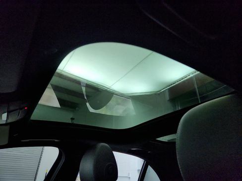 Used 2019 Mercedes-Benz E 300 E300 image 15