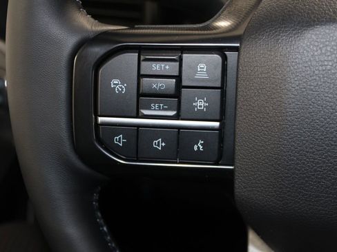 New 2026 Ford F350 Platinum image 38